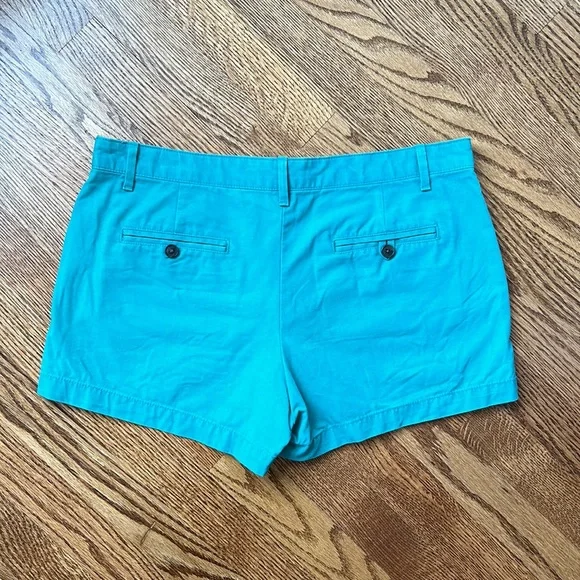 Gap Summer Shorts - Picture 5 of 7